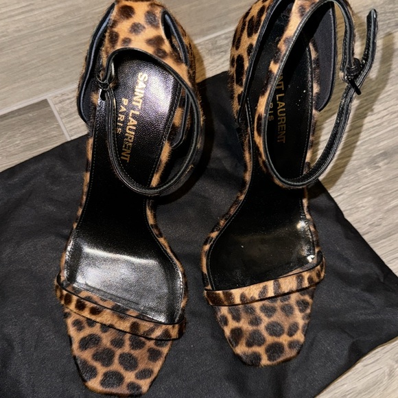 Opyum Yves Saint Laurent Heels/Sandals in Leopard - Picture 5 of 6